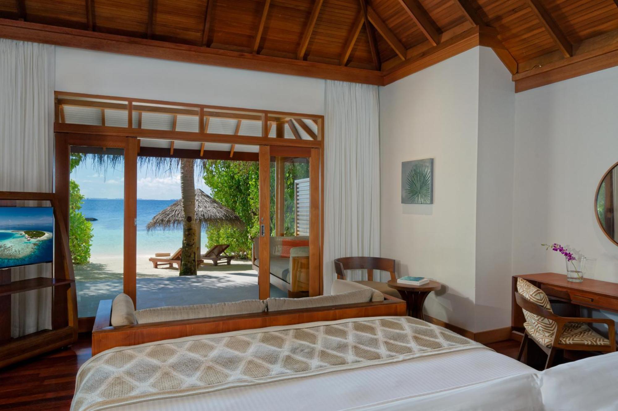 Baros Maldives 5*